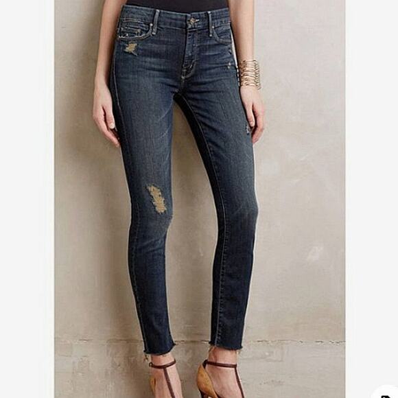 Mother The Looker Ankle Fray Jeans in Jaded and Torn Size 26 Distressed Raw Hem